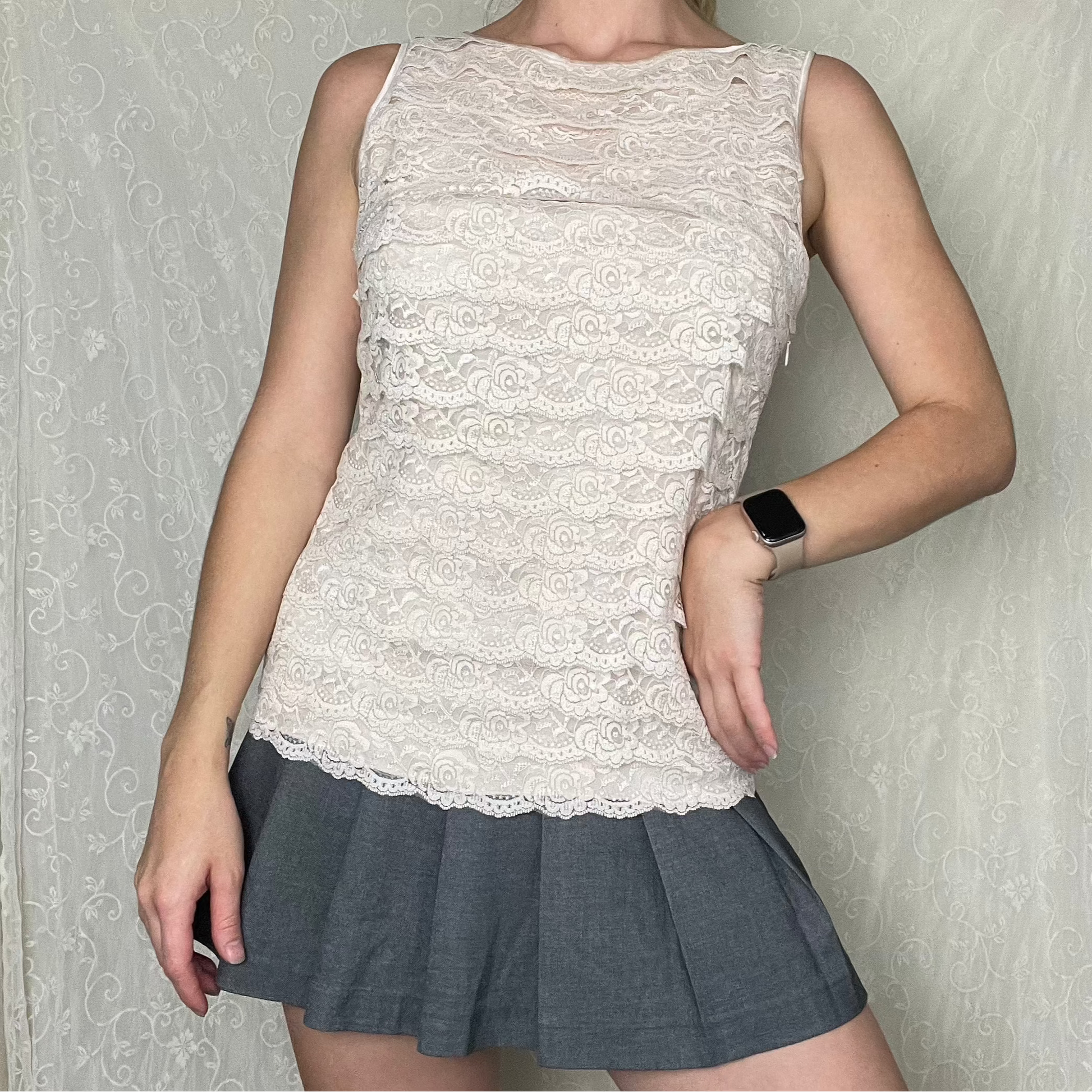 gray pleated mini skort S