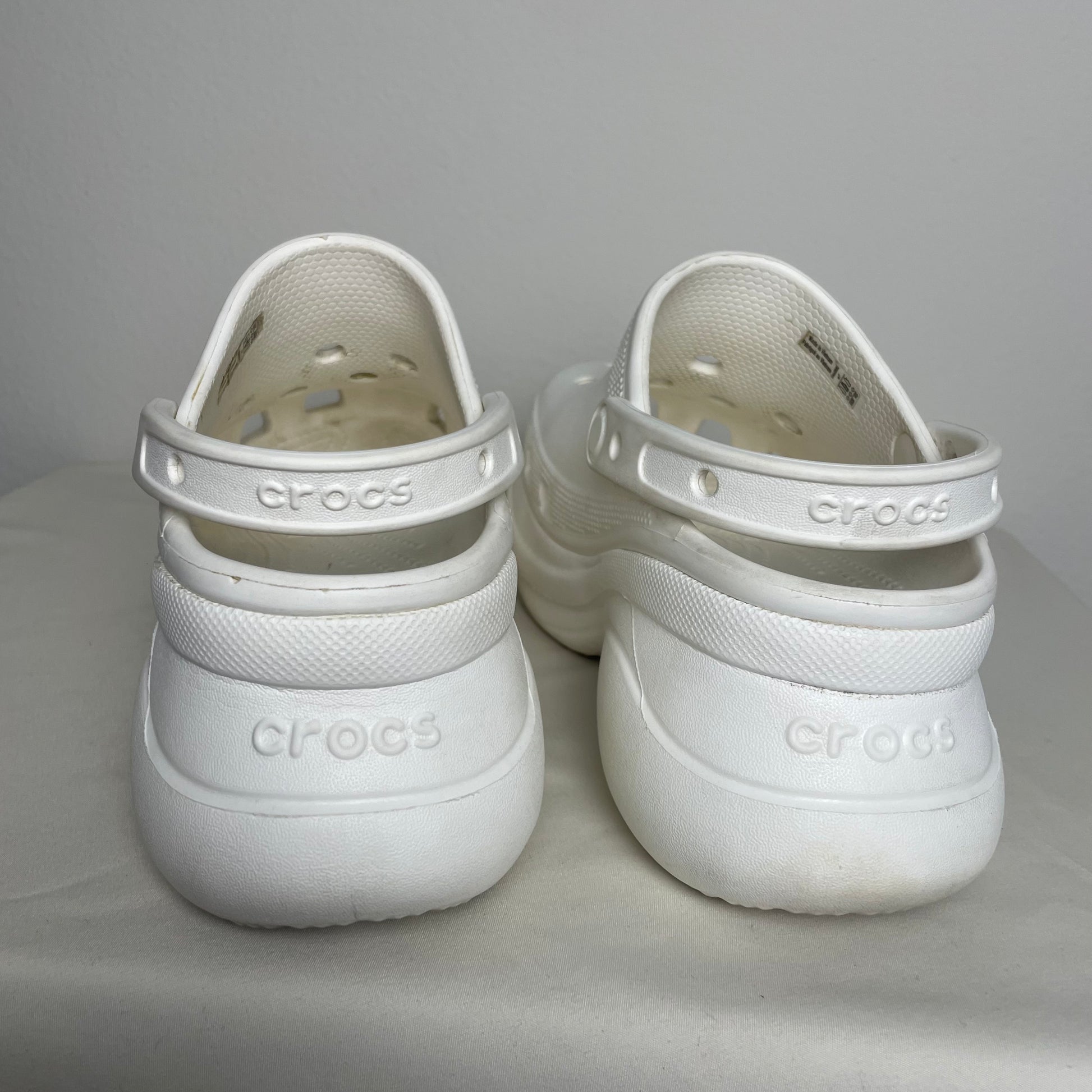 platform crocs sz 7