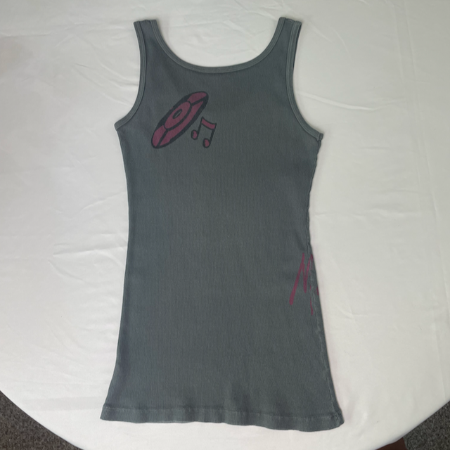 "escape to music" graphic tank M