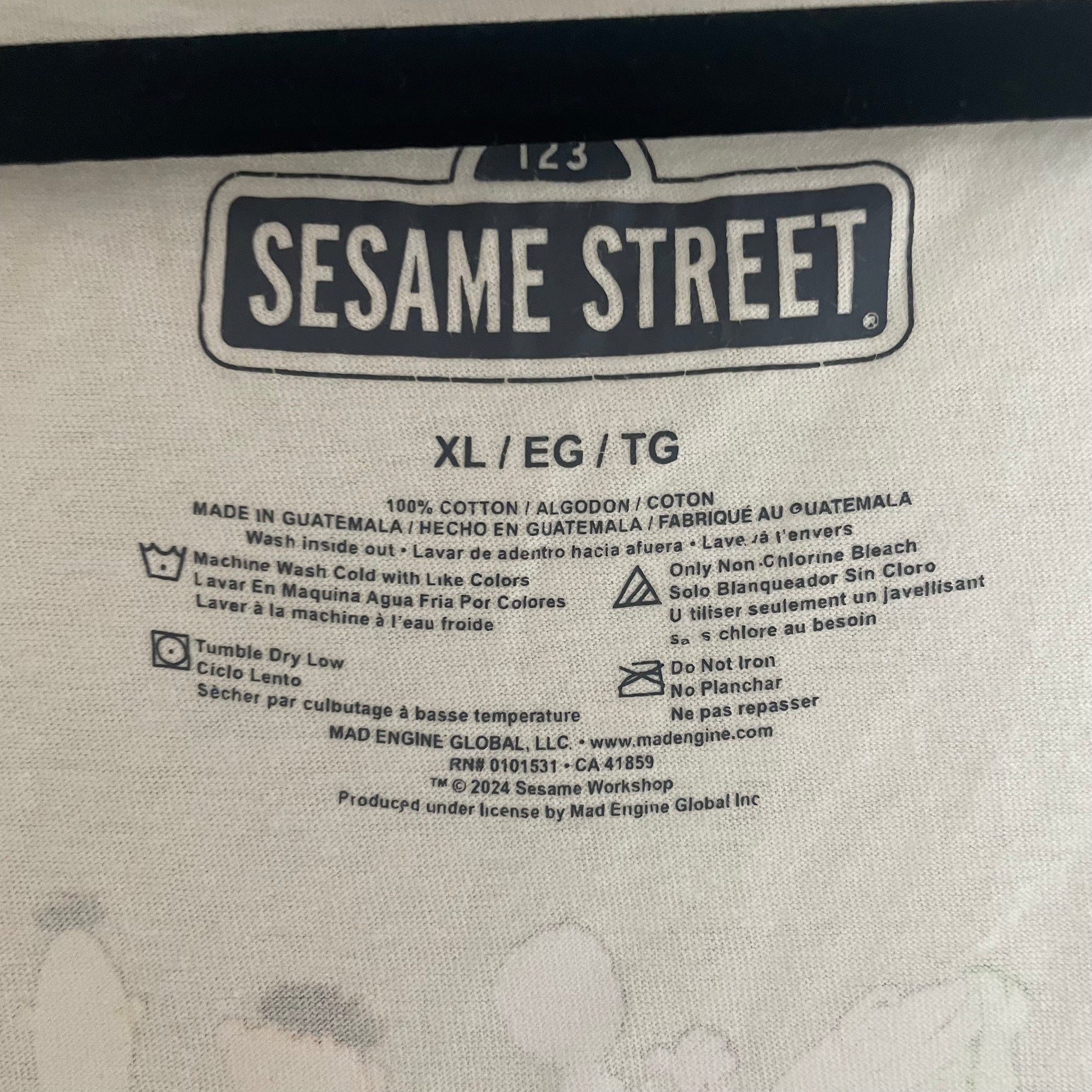 Sesame Street Cotton Tee XL